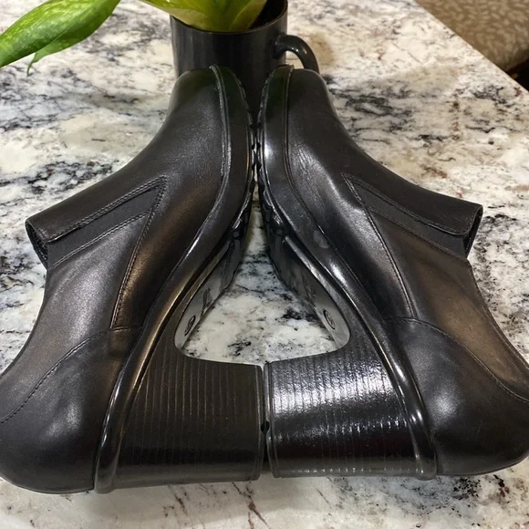 Fossil Black Slip On’s Size 41 - Picture 4 of 7